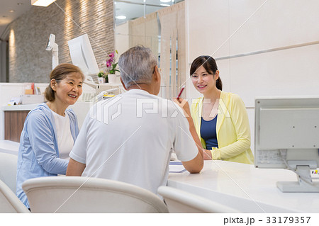 スポーツジム アクティブシニア 受付 スポーツクラブ イメージ 33179357