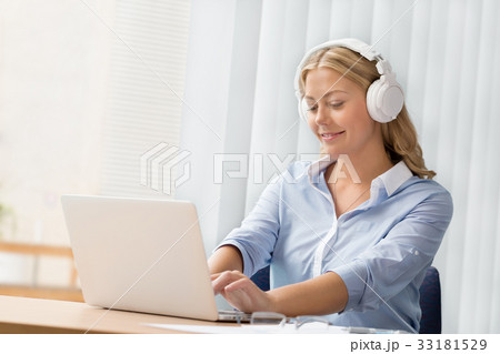 Work could be a pleasure 33181529