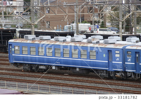 熊谷貨物ターミナル駅に留置中の14系東武車 33181782