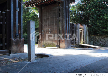 京都　京都御苑　蛤御門 33182639