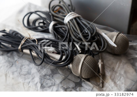 壊れたマイク 壊れたマイク 33182974