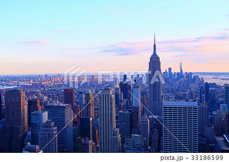 ニューヨークの街並み(夕景) ニューヨークの街並み(夕景) 33186599