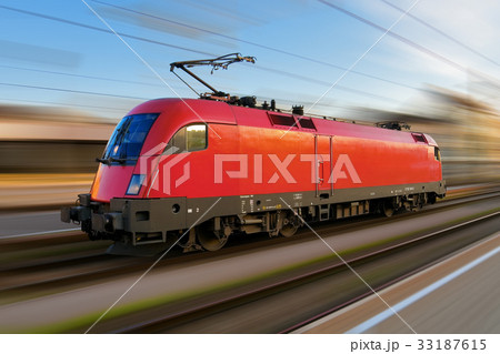 Modern european electric locomotive 33187615