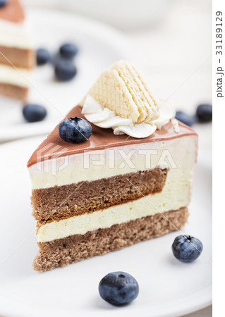 Coffee cake with cream Coffee cake with cream 33189129