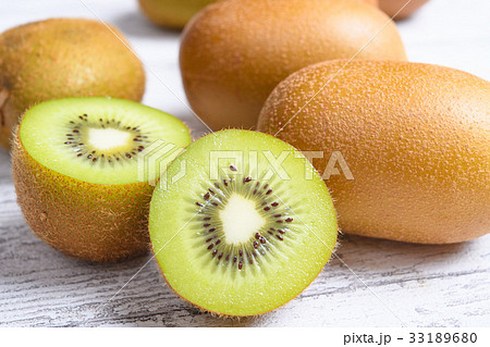 KIWI KIWI 33189680