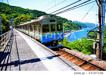 伊豆北川 駅 伊豆急行 8000系 普通列車 2017年5月 (静岡県 東伊豆) 伊豆北川 駅 伊豆急行 8000系 普通列車 2017年5月 (静岡県 東伊豆) 33197106