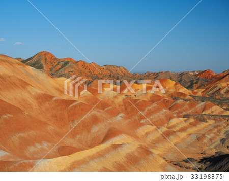 張掖・七彩丹霞地質公園 Zhangye Qicai Danxia National Geopark 張掖・七彩丹霞地質公園 Zhangye Qicai Danxia National Geopark 33198375