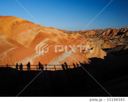 張掖・七彩丹霞地質公園 Zhangye Qicai Danxia National Geopark 張掖・七彩丹霞地質公園 Zhangye Qicai Danxia National Geopark 33198383