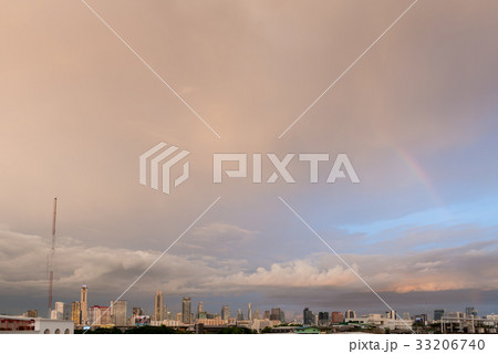 Rainbow above bangkok city, THAILAND Rainbow above bangkok city, THAILAND 33206740