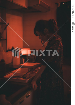 Photographer Photographer 33207189