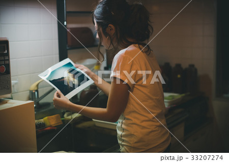 Photographer 33207274