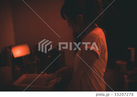 Photographer 33207278