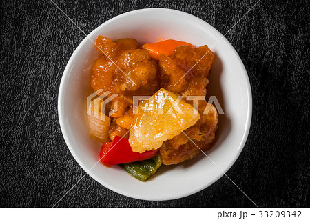 酢豚 Sweet and sour pork Chinese food 酢豚 Sweet and sour pork Chinese food 33209342