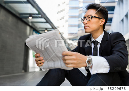 First news in the morning 33209678