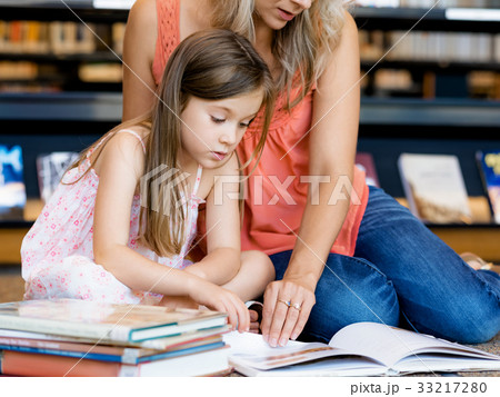 We love reading 33217280
