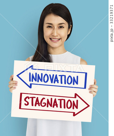 Arrows Opposite Choice Advantage Disavantage Icon 33219371