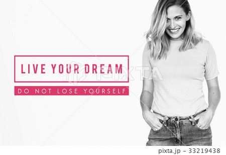 Inspirational Live Your Dream Quote 33219438