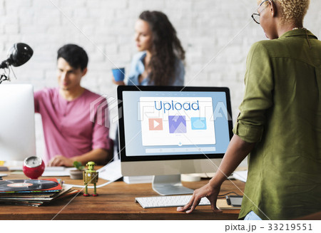 Application Digital Social Media Technology Application Digital Social Media Technology 33219551