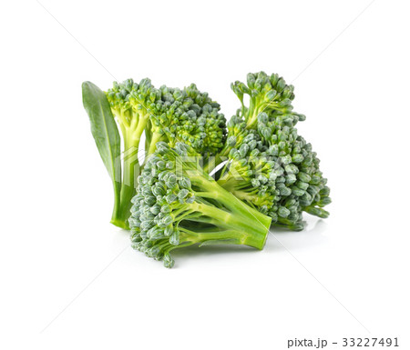 broccoli isolated on white background 33227491