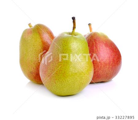 pear isolated on white background pear isolated on white background 33227895