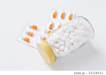 薬 薬 33228521