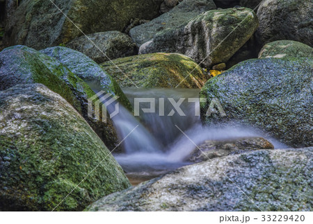 Small waterfall Small waterfall 33229420