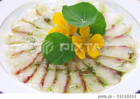 魚のカルパッチョ 33230333