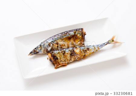秋刀魚の塩焼き 秋刀魚の塩焼き 33230681