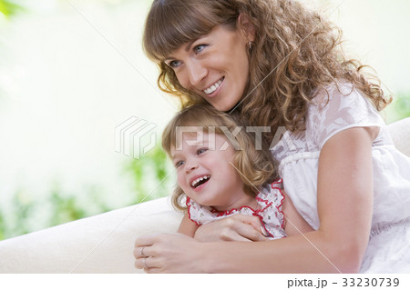 with mama 33230739