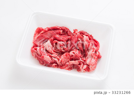牛肉　小間切れ 33231266
