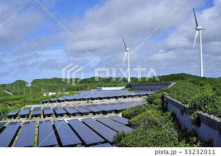 太陽光発電と風力発電 33232011