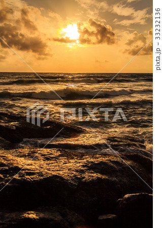 Dramatic Sunset at Moragalla Beach, Sri Lanka Dramatic Sunset at Moragalla Beach, Sri Lanka 33232136