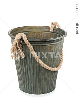 Decorative iron bucket with rope handle 33235163