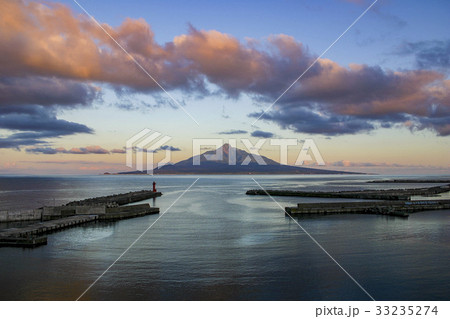 夏の礼文島の風景 33235274