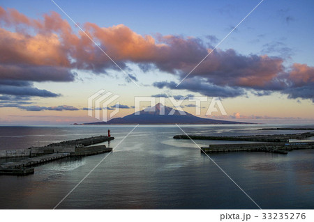 夏の礼文島の風景 夏の礼文島の風景 33235276