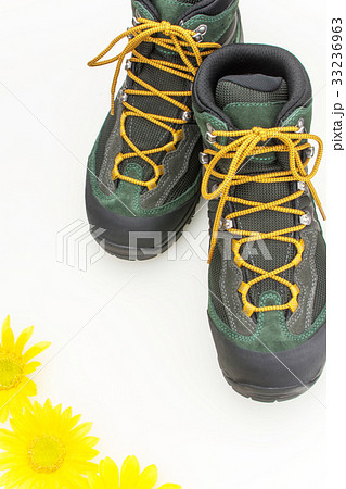 トレッキングシューズ　夏イメージ 33236963