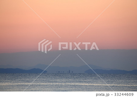 夕暮れ時　蜃気楼 33244609