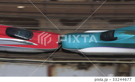 秋田新幹線E6系＋北海道新幹線H5系（併結運転） 33244677
