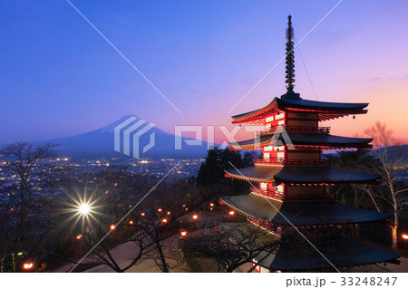 Mt. Fuji with Chureito Pagoda in sunset Mt. Fuji with Chureito Pagoda in sunset 33248247