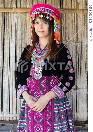 Beautiful asian girl wear traditional dress  33250389