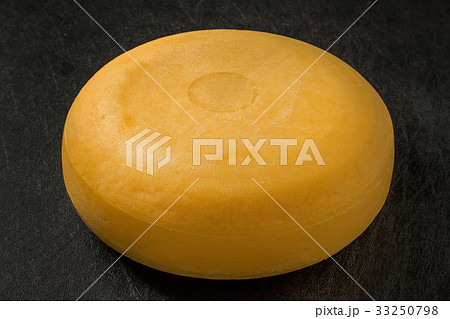ゴーダチーズ General Gouda cheese ゴーダチーズ General Gouda cheese 33250798