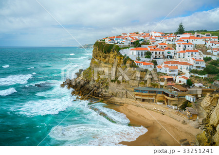 Azenhas do Mar, Sintra, Portugal coastal town Azenhas do Mar, Sintra, Portugal coastal town 33251241