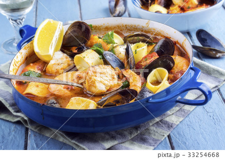Seafood Stew in Saucepan Seafood Stew in Saucepan 33254668