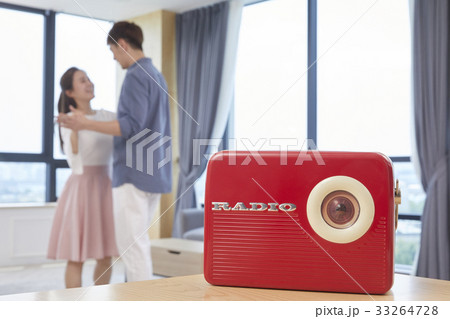 ラジオ 見開き 対面 33264728