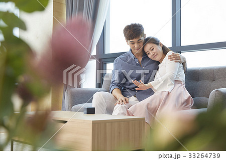 笑顔 微笑 微笑み 33264739