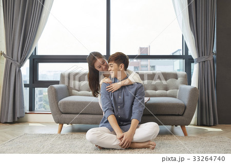 リビングルーム ソファ ソファー 33264740