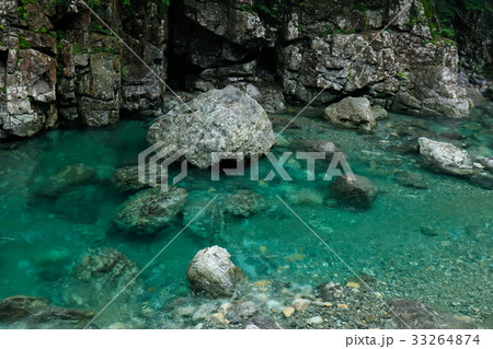 美しい渓流 天川村 美しい渓流 天川村 33264874