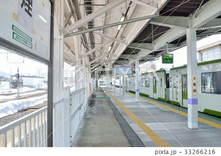 山形 Jr米沢駅構内の写真素材
