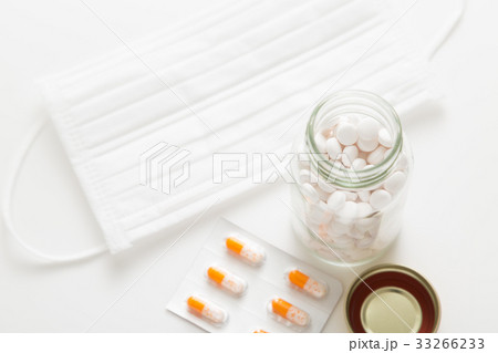 薬 薬 33266233