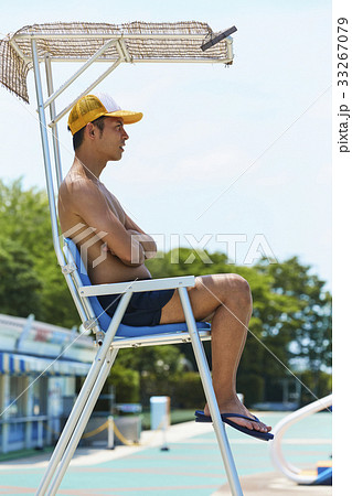 プール　監視員 33267079